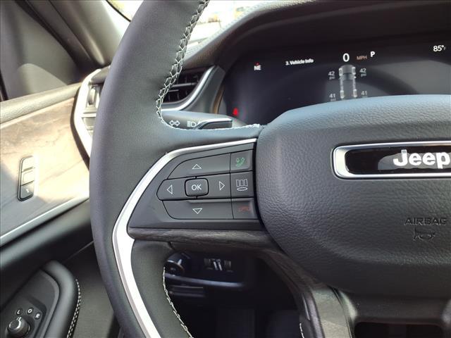 new 2025 Jeep Grand Cherokee car, priced at $47,462