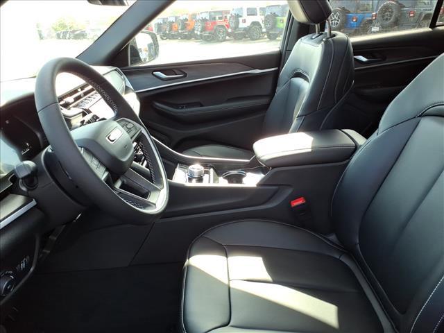 new 2025 Jeep Grand Cherokee car, priced at $47,462