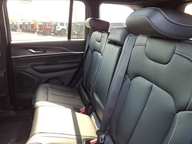 new 2025 Jeep Grand Cherokee car, priced at $47,462