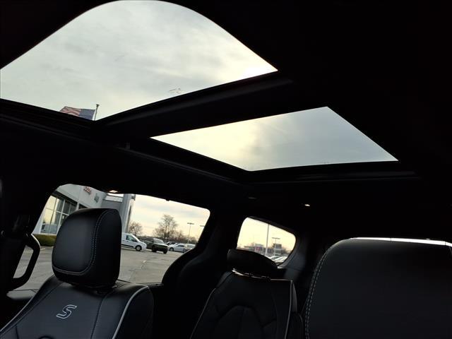 new 2026 Chrysler Pacifica car, priced at $45,920