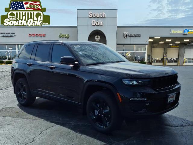 new 2025 Jeep Grand Cherokee car, priced at $45,186