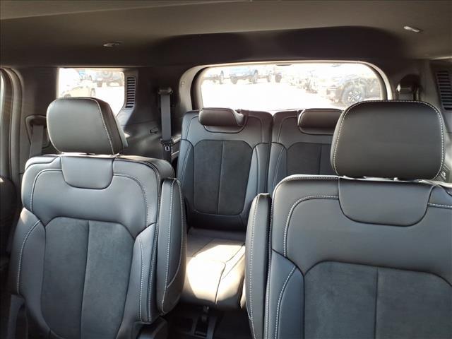 new 2025 Jeep Grand Cherokee L car, priced at $43,665