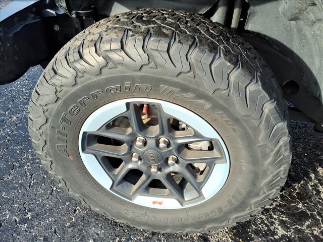 used 2021 Jeep Wrangler Unlimited car, priced at $25,881