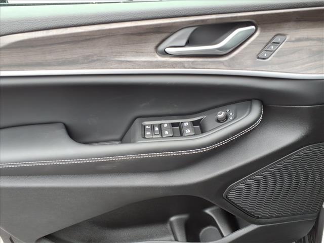 new 2025 Jeep Grand Cherokee L car, priced at $47,456