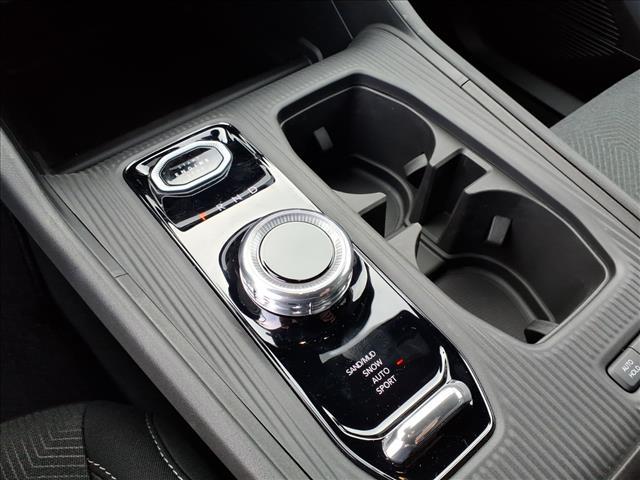 new 2026 Jeep Cherokee car, priced at $38,561