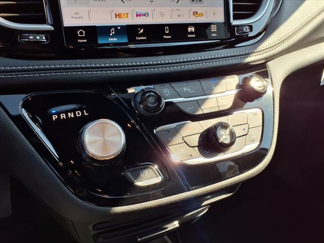 new 2026 Chrysler Pacifica car, priced at $40,014