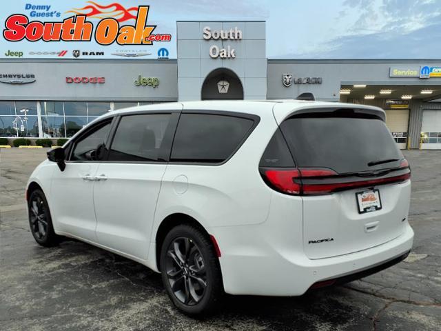 new 2026 Chrysler Pacifica car, priced at $45,504