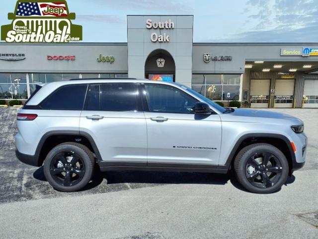 new 2025 Jeep Grand Cherokee car, priced at $47,059