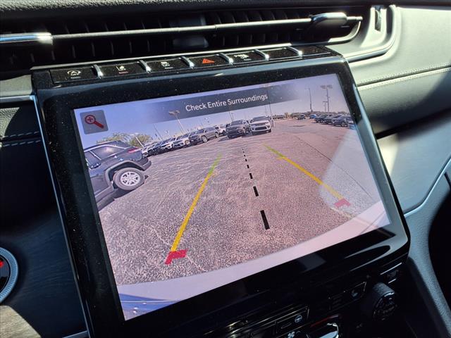 new 2025 Jeep Grand Cherokee car, priced at $47,059