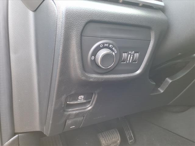 new 2026 Jeep Grand Cherokee car, priced at $47,930