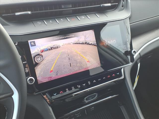 new 2026 Jeep Grand Cherokee car, priced at $47,930