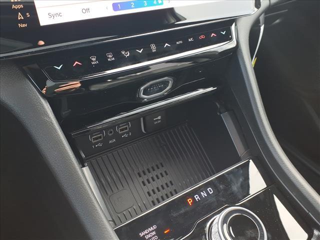 new 2026 Jeep Grand Cherokee car, priced at $47,930