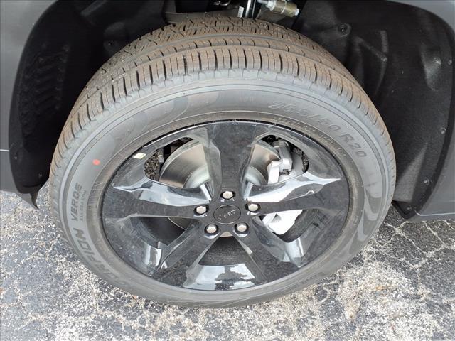 new 2025 Jeep Grand Cherokee car, priced at $47,462