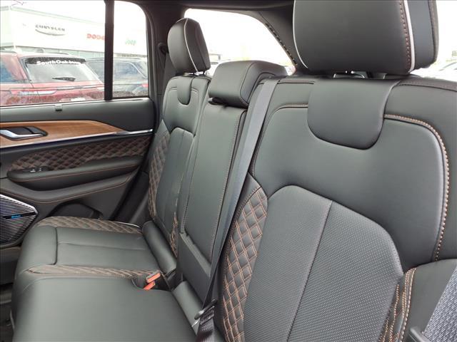 new 2026 Jeep Grand Cherokee car, priced at $56,919