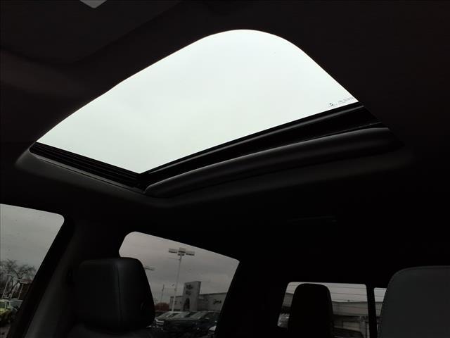 used 2022 Chevrolet Silverado 1500 car, priced at $38,981