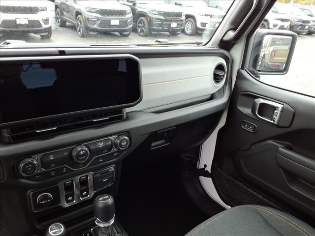 new 2026 Jeep Wrangler car, priced at $35,564