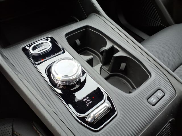 new 2026 Jeep Cherokee car, priced at $42,446