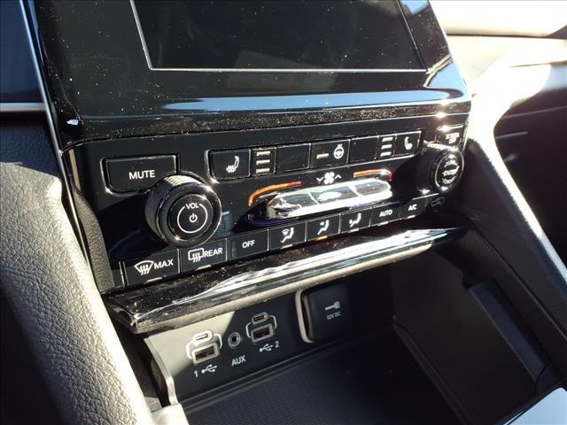 new 2025 Jeep Grand Cherokee L car, priced at $40,915