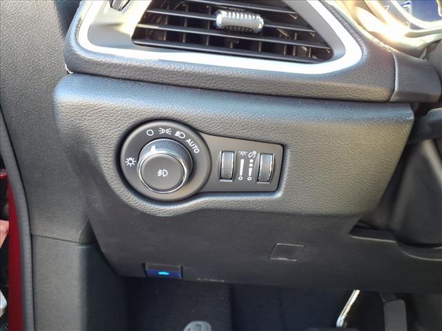 new 2026 Chrysler Pacifica car, priced at $39,370