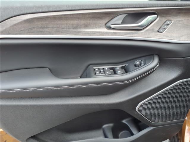 new 2026 Jeep Grand Cherokee L car, priced at $46,014