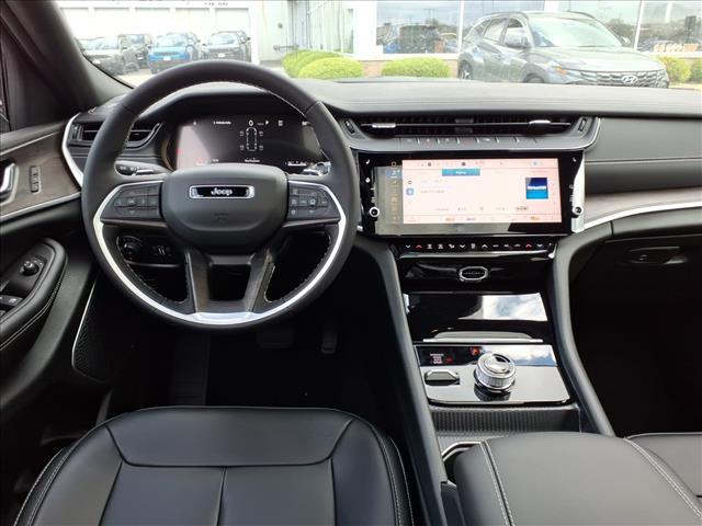 new 2026 Jeep Grand Cherokee L car, priced at $46,014