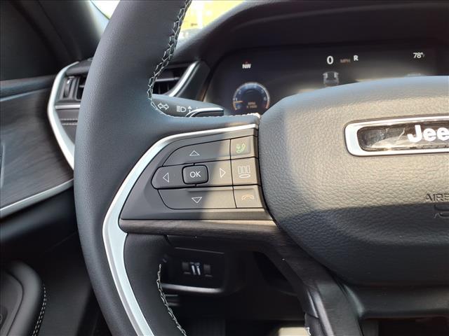 new 2025 Jeep Grand Cherokee car, priced at $47,462