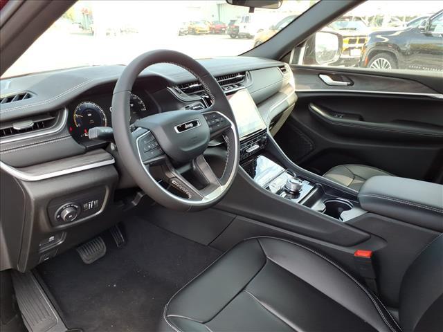 new 2025 Jeep Grand Cherokee car, priced at $47,462
