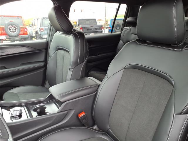 new 2025 Jeep Grand Cherokee L car, priced at $42,313