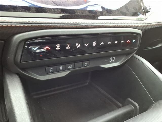 new 2026 Jeep Cherokee car, priced at $41,411