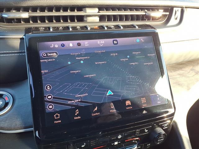 used 2025 Jeep Grand Cherokee L car, priced at $38,881