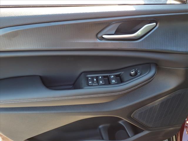 new 2025 Jeep Grand Cherokee car, priced at $37,499