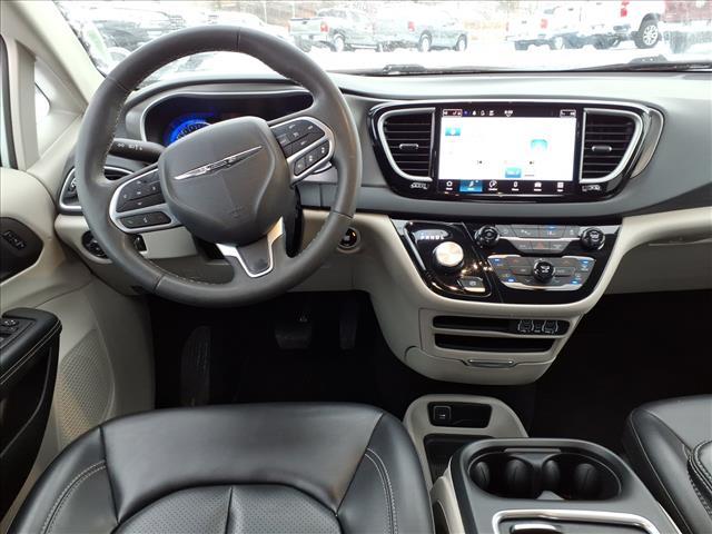 used 2023 Chrysler Pacifica car, priced at $25,481