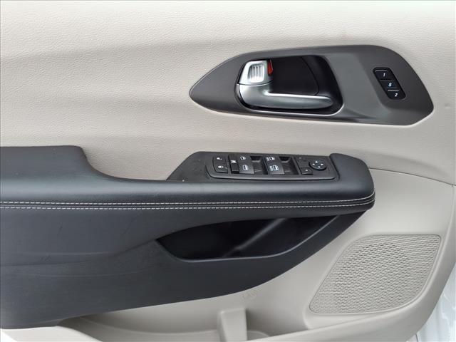 used 2023 Chrysler Pacifica car, priced at $25,481