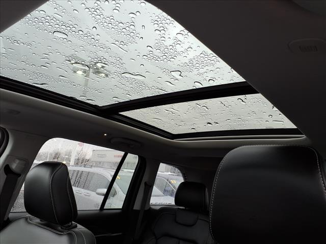 used 2024 Jeep Grand Cherokee car, priced at $36,381