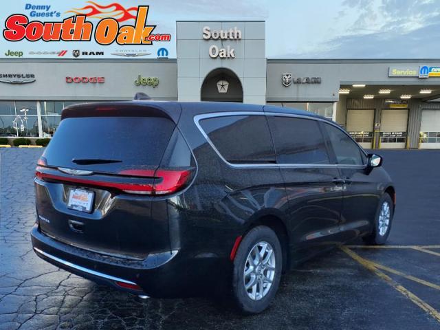new 2026 Chrysler Pacifica car, priced at $39,508
