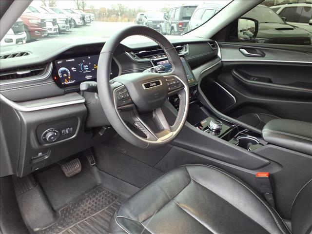 used 2023 Jeep Grand Cherokee car, priced at $30,581