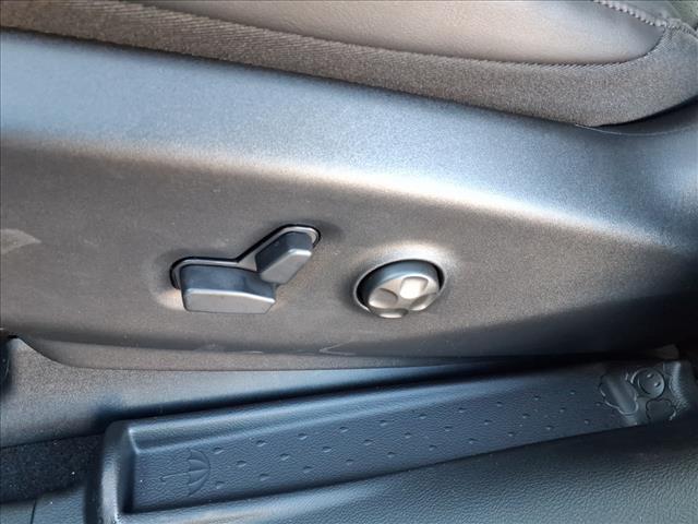 new 2026 Chrysler Pacifica car, priced at $39,934