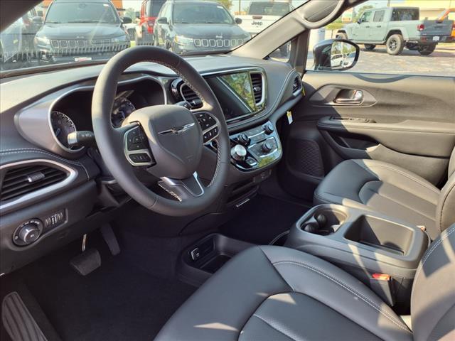 new 2026 Chrysler Pacifica car, priced at $40,190