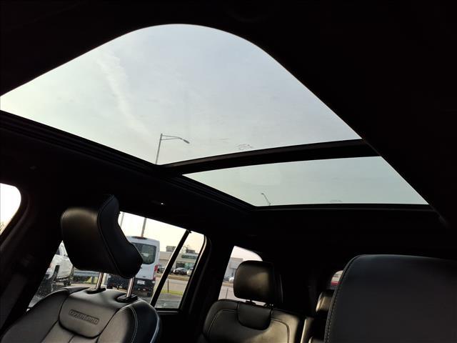 used 2022 Jeep Grand Cherokee car, priced at $35,881