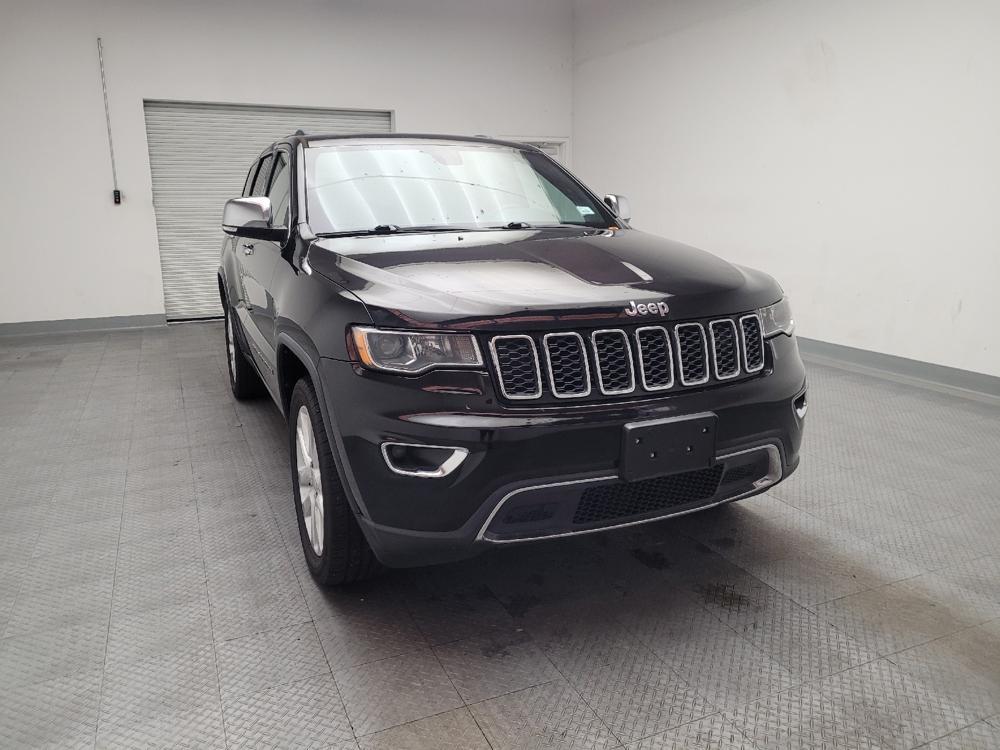 used 2017 Jeep Grand Cherokee car, priced at $16,595