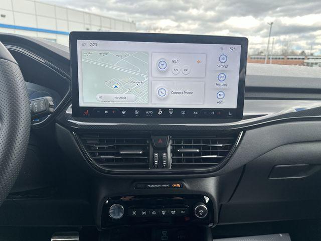 used 2023 Ford Escape car, priced at $25,899