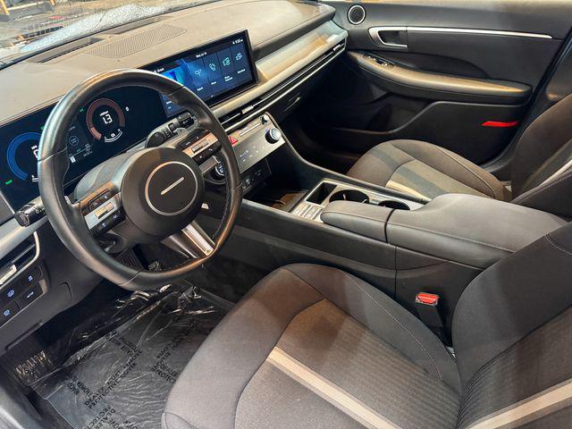 used 2024 Hyundai Sonata Hybrid car, priced at $23,385