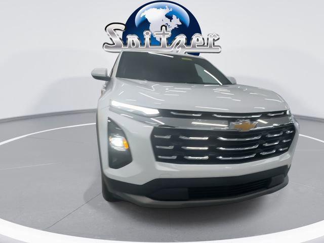 new 2026 Chevrolet Equinox car, priced at $31,556