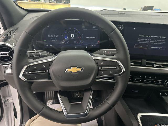 new 2026 Chevrolet Equinox car, priced at $31,556