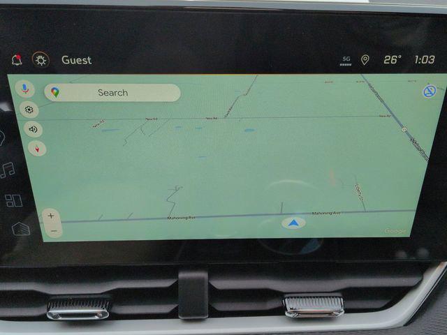 new 2026 Chevrolet Equinox car, priced at $30,658