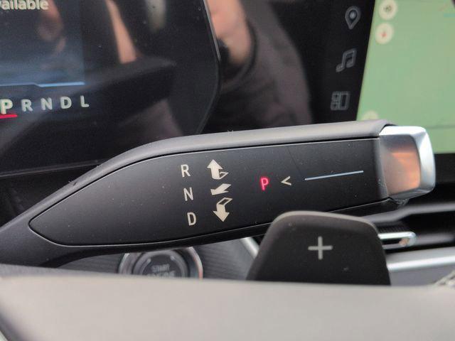 new 2026 Chevrolet Equinox car, priced at $30,658