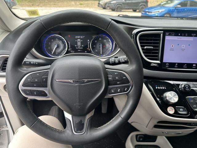 used 2024 Chrysler Pacifica car, priced at $25,341