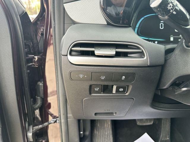 used 2025 Hyundai Palisade car, priced at $34,647