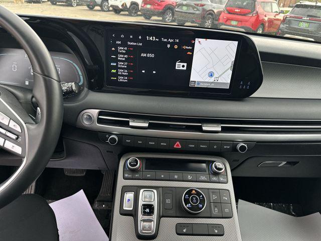 used 2025 Hyundai Palisade car, priced at $34,647
