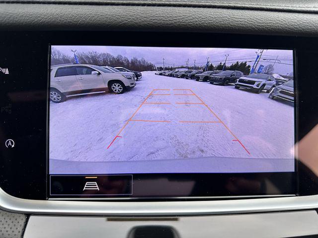 used 2025 Cadillac XT5 car, priced at $44,598